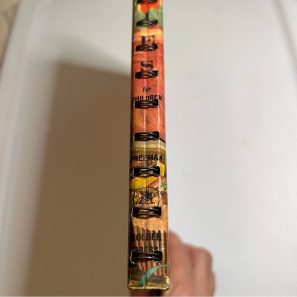 Vintage 1964 Betty Crocker Parties for Children Book Illustrated Recipes & Plans - Picture 4 of 11